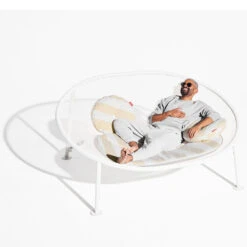 Grand Fauteuil Hamac Fatboy Netorious - Gris Clair -Mobilier De Jardin 105817 grand fauteuil hamac fatboy netorious gris clair ambiance 3