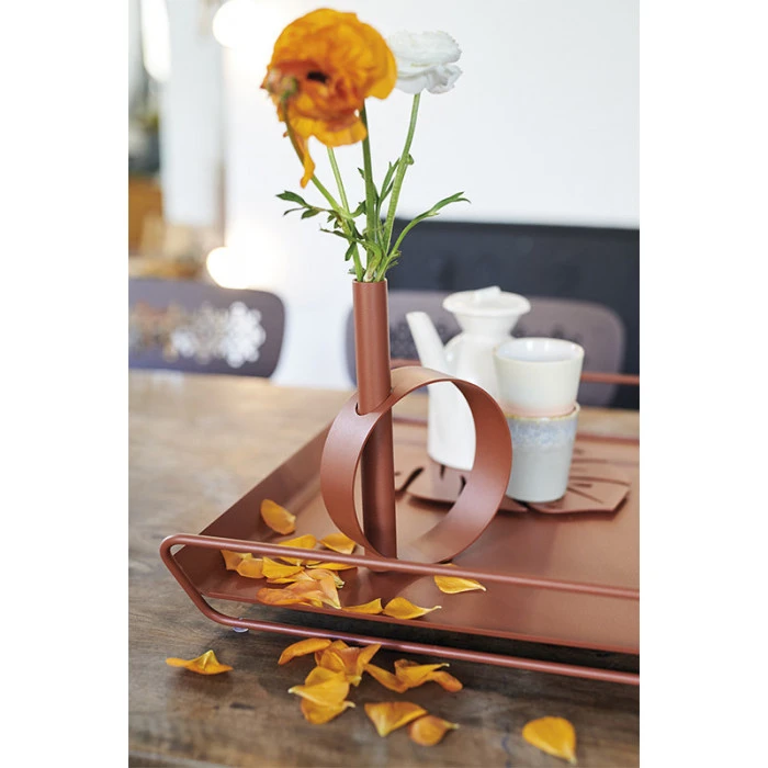 Plateau Alto FERMOB 53 X 38,5 Cm - Ocre Rouge 4 Plateau Alto FERMOB 53 X 38,5 Cm - Ocre Rouge – Image 4