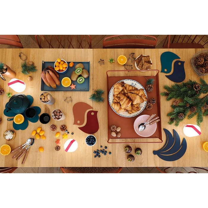 Plateau Alto FERMOB 53 X 38,5 Cm - Ocre Rouge 6 Plateau Alto FERMOB 53 X 38,5 Cm - Ocre Rouge – Image 6