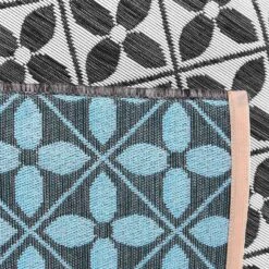 Tapis Extérieur / Intérieur Motif Carreaux De Ciment 8 Tapis Extérieur / Intérieur Motif Carreaux De Ciment -Mobilier De Jardin MAT160X230HER 02