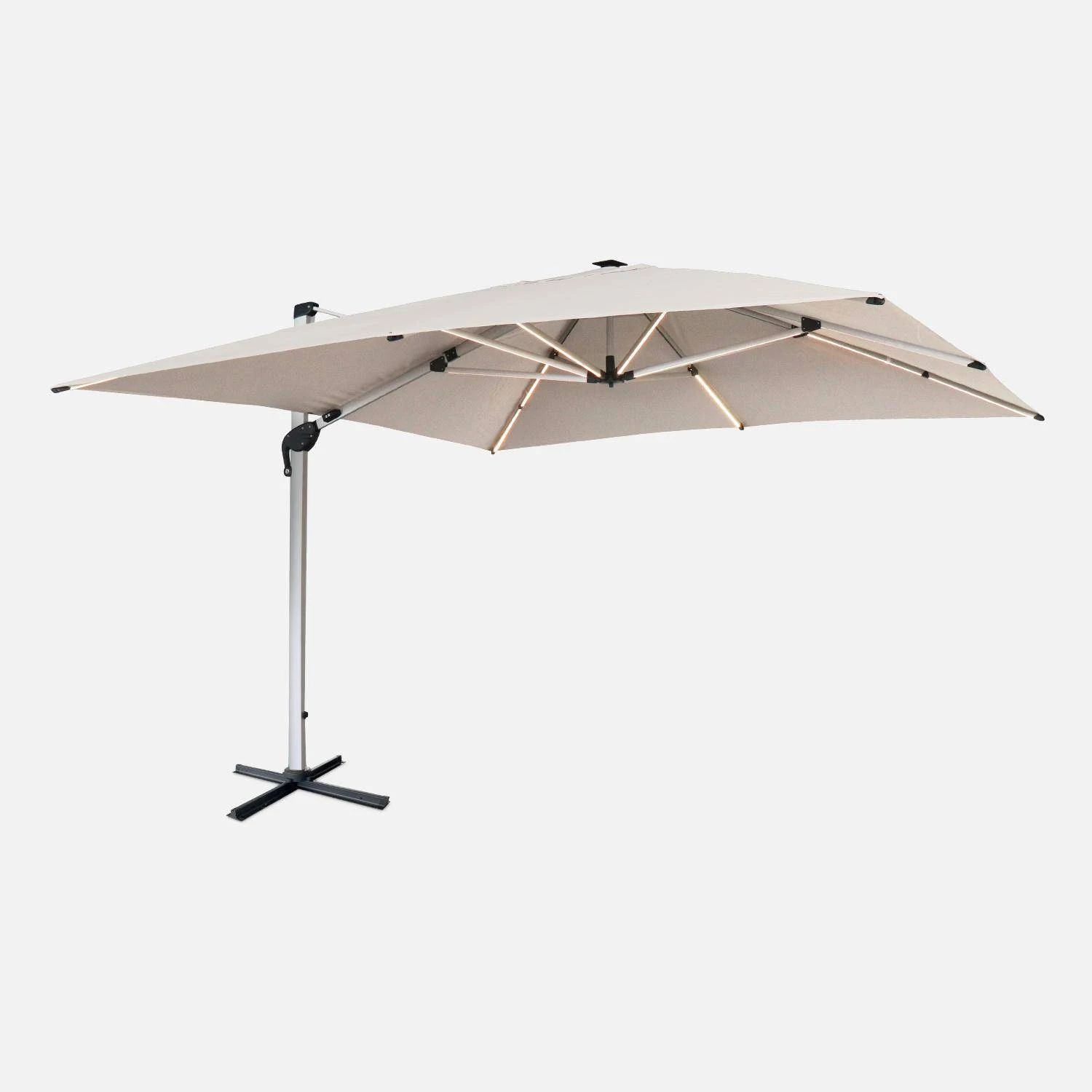 Parasol LED Déporté Carré 4x4m Couleur : Beige 1 Parasol LED Déporté Carré 4x4m Couleur : Beige