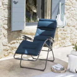 Fauteuil Relax Pliant LAFUMA Futura BeComfort XL - Bleu Encre -Mobilier De Jardin lfm3131.8900 fauteuil relax pliant lafuma futura becomfort xl bleu encre ambiance 2